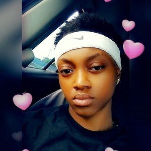 Meet your Posher, Mickala